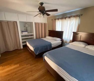 Lake Ozark House | Studio C Sleep 6- Bachelor/Bachelorette Parties!