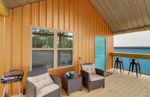 Higden Apartment | Studio Cabin in Higden Boating, Fishing and More!