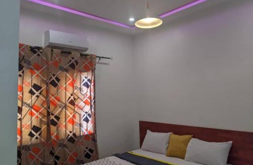 Abomey-Calavi Apartment | Studio climé meublé