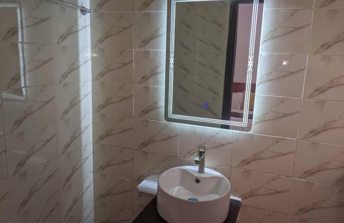 Abomey-Calavi Apartment | Studio climé meublé