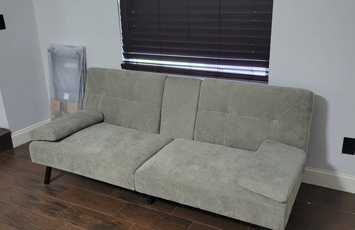 Bayshore Gardens Apartment | Studio close to airport, mall, beach, museum and much more