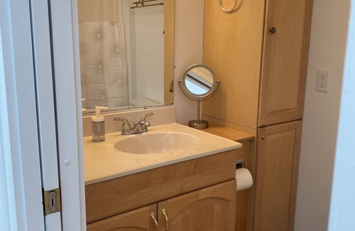 Brattleboro Apartment | Studio Close to Downtown w/Trail Access