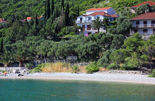 Trpanj Apartment | Studio flat near beach Trpanj, Pelješac (AS-258-a)