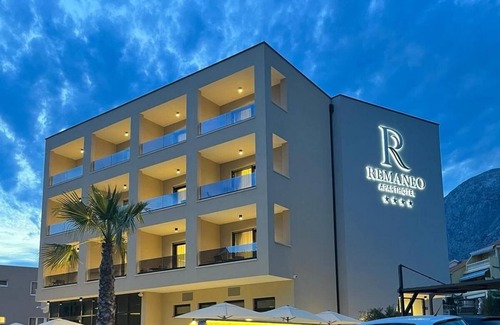 Promajna Apartment | Studio flat with balcony and sea view Promajna, Makarska (AS-20940-k)