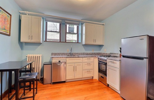 Powderhorn Condo | Studio in Lyn/Lake