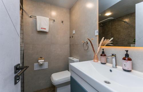 Kentron Apartment | Studio KeyGo #0169 is the key to the center of Yerevan