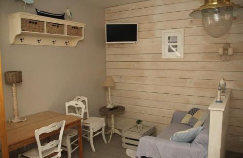 Wavrechain-sous-Faulx Apartment | Studio littoral à Wavrechain