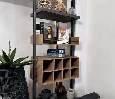 Clemenceau Apartment | Studio Moderne - Hyper-Central et Calme