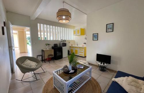Schoelcher Apartment | Studio Rez de villa avec piscine