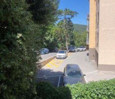 Amelie-les-Bains-Palalda Apartment | Studio soleil montagne et rivière