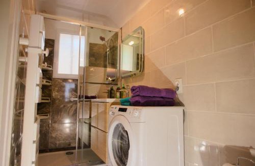 Prats-de-Mollo-la-Preste Apartment | Studio Seghier