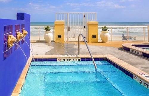 Ormond Shores Resort | Studio Street View, Luxury Condo, Ormand Beach, Florida 3673987