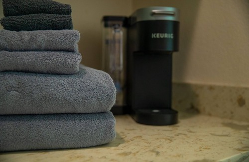 Lodi Apartment | Studio V on Armstrong - Countryside View