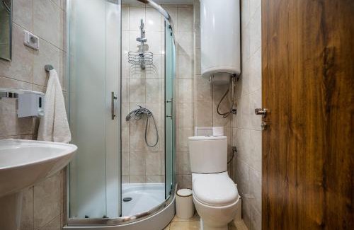 Shkorpilovtsi Apartment | Studio Wave 35