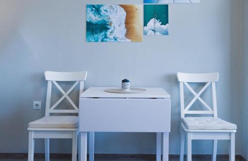 Shkorpilovtsi Apartment | Studio Wave 35