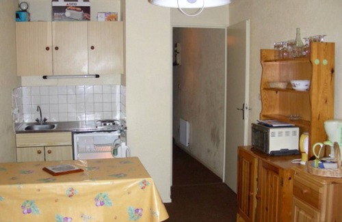Le Pleynet Apartment | Studio with cabin near slopes, balcony, ski locker, free parking