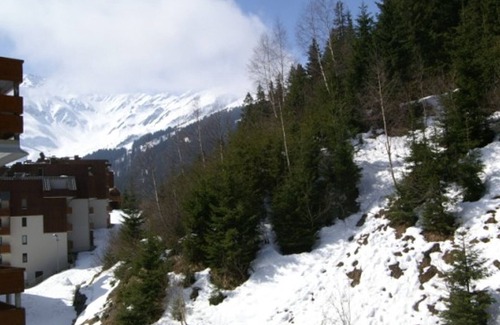 Le Pleynet Apartment | Studio with cabin near slopes, balcony, ski locker, free parking