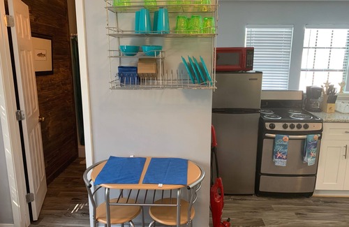 Jersey Village Apartment | Studio with monthly discount with Kitchen, wifi Washer-dryer in a quiet location