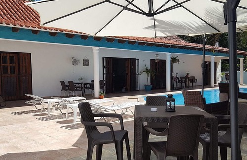 ProCab Apartment | studio with pool near beach and shops/restaurants