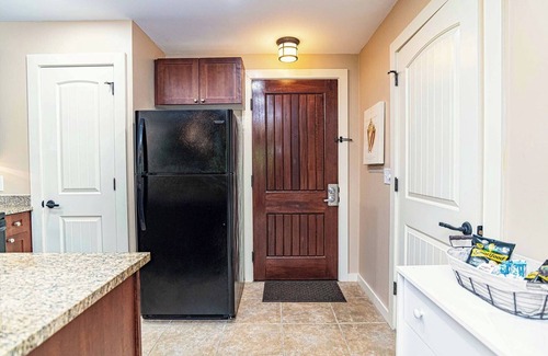 St. Augustine Condo | Studio with preserve views-large balcony-kitchen-community pool & hot tub