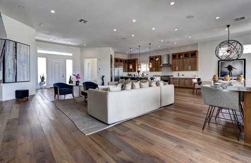 Summerlin South House | Stunning 1 Story, 3 Bdr W gym w peloton basic dumbells, massage room, Pool & Spa