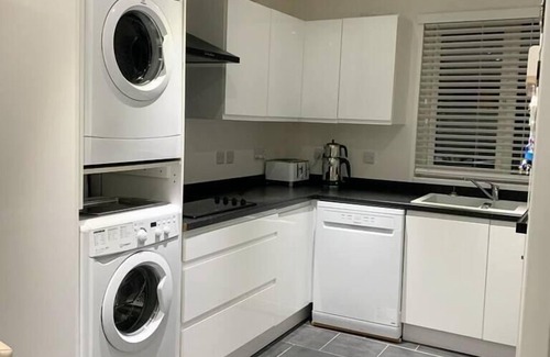 Pembroke Dock House | Stunning 2-Bed House in Pembroke Dock