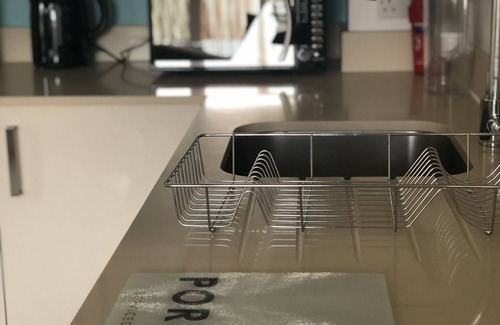 Hatfield Apartment | Stunning 2 bedroom in Hatfield Town Centre - near all facilities, free parking