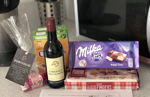 Hatfield Apartment | Stunning 2 bedroom in Hatfield Town Centre - near all facilities, free parking