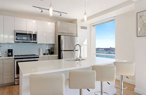 Assembly Square Apartment | Stunning 2BR/2BA APT in Vibrant Assembly Square