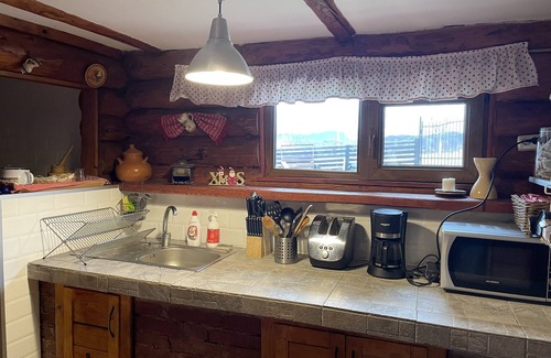 Moieciu Ski Chalet | Stunning 4-Bed Chalet in Bran with Superb Panorama