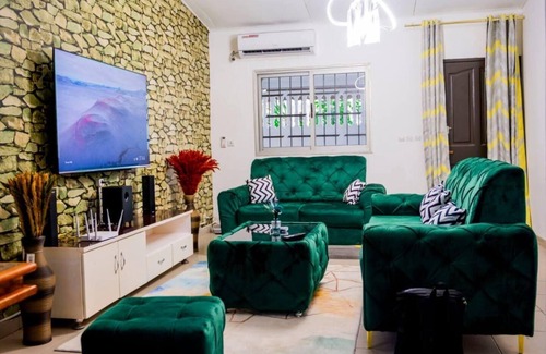 Angre Villa | Stunning 4-Bed Villa in cocody engre Abidjan