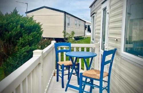Scratby Other | Stunning 4 Berth Caravan In Seaside Village Of Scratby, Norfolk Ref 19150S