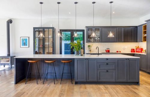 Constantia House | Stunning 5 bedroom Constantia family home