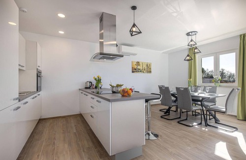 Zurkovo Apartment | Stunning apartment in Kostrena