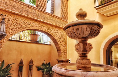 Urbanizacion Hacienda las Chapas Villa | Stunning award-winning villa with sea views in exclusive area near beach