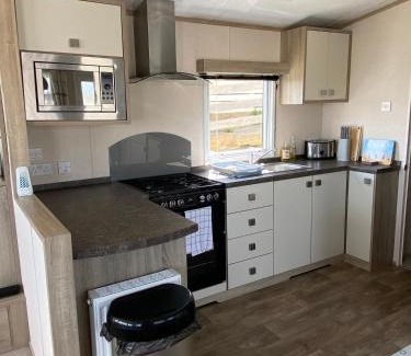 Swanage House | Stunning Caravan on Swanage Bay View Holiday Park