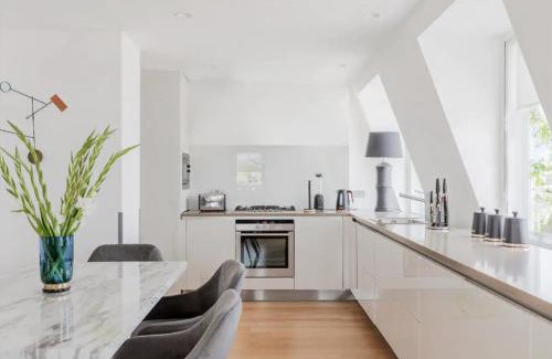 London City Centre Apartment | Stunning Covent Garden DREAM COME TRUE Super Quiet HOTEL Alike HOME
