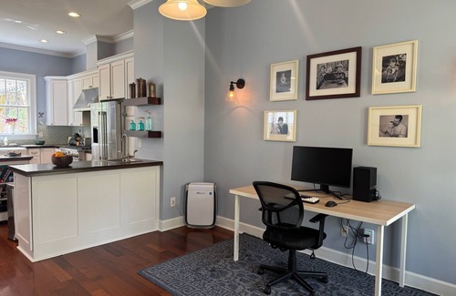 Chapel Hill House | Stunning Custom 4-bedroom with creek, trails, & privacy in Chapel Hill