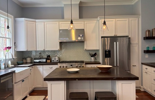 Chapel Hill House | Stunning Custom 4-bedroom with creek, trails, & privacy in Chapel Hill