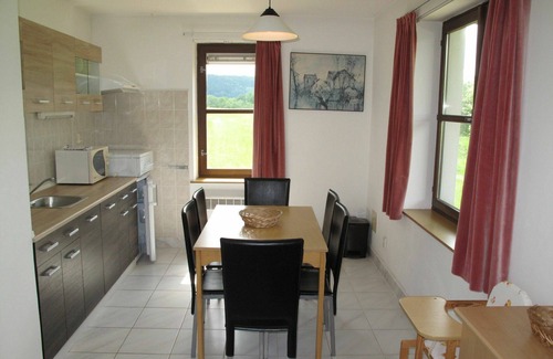 Ceska Metuje House | Stunning private villa for 6 people with WIFI, pool, TV, patio, pets allowed and panoramic view