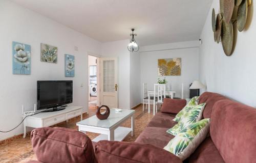 Los Gallos-Cerromolino House | Stunning Home In Chiclana De La Fronter