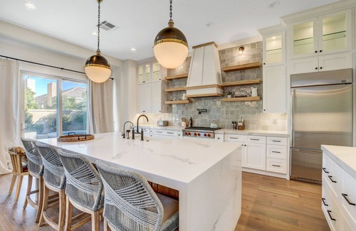 Queensridge House | Stunning, Gated, Chef's Kitchen, Downstair's Master Suite