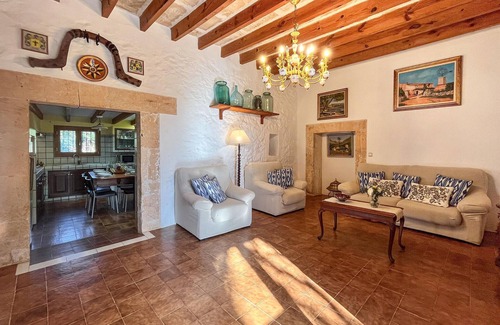 Algaida House | Stunning home in Algaida