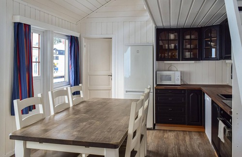 Skeikampen House | Stunning home in Fåvang with sauna