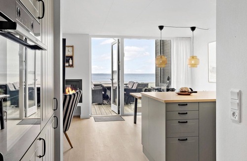 Oster Hurup House | Stunning home in Hadsund with WiFi