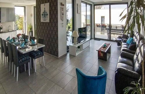 Zurkovo House | Stunning home in Kostrena with sauna