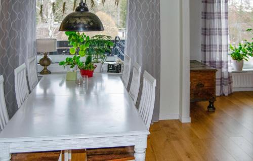 Varmdo House | Stunning Home In Värmdö With Sauna