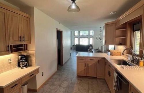 Enchanted Hills House | Stunning Lakeside Retreat!