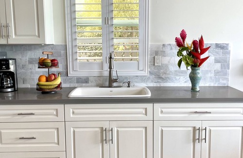 Lanikai Apartment | Stunning Lanikai studio - 5 min walk to Kailua and Lanikai Beach!