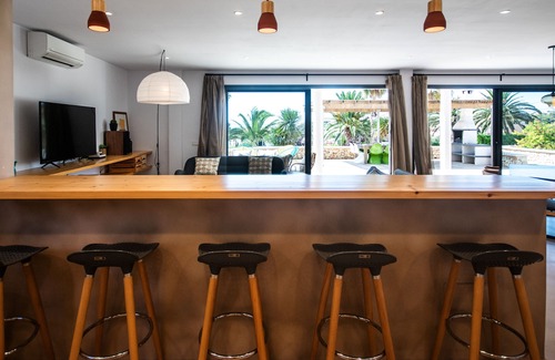 Punta Prima Villa | Stunning modern villa, with big pool and sea views, two minutes from the beach